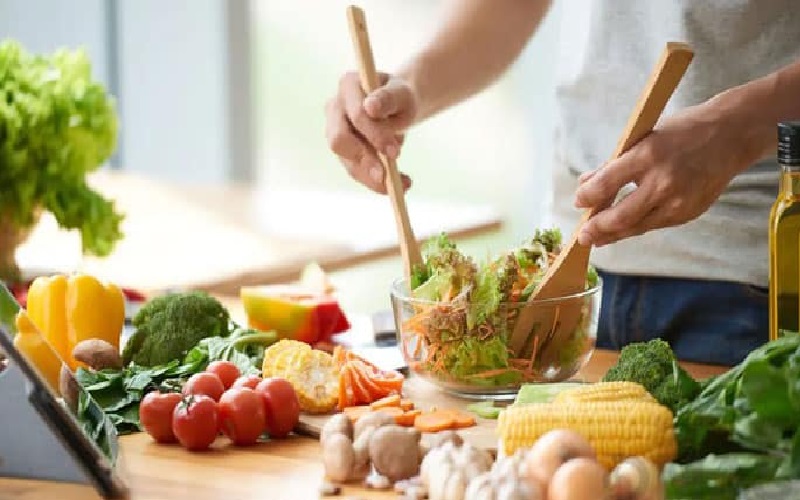 رژیم کانادایی 15 روزه چیست؟ | بررسی کامل برنامه، فواید، عوارض و نکات طلایی 1 رژیم کانادایی 15 روزه