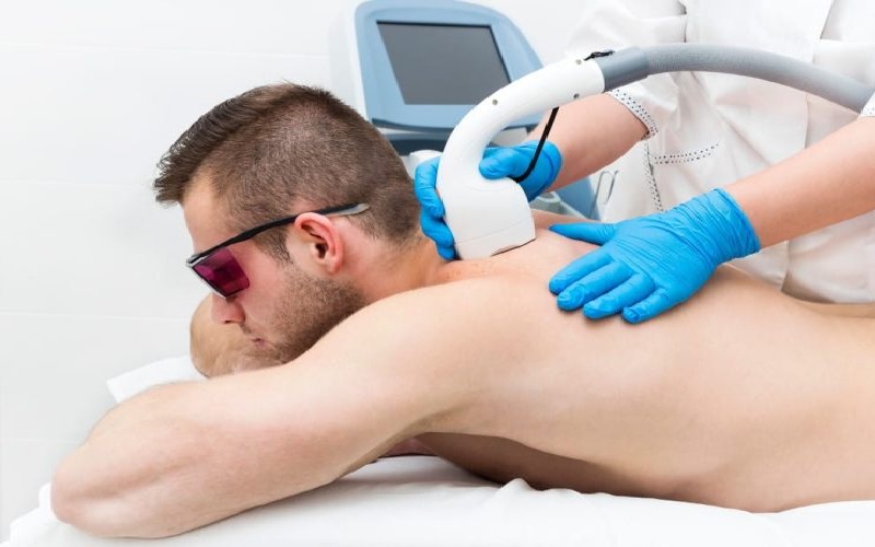 لیزر فول بادی چیست و چه قسمتهایی را شامل میشود؟ 2 مزایای لیزر فول بادی