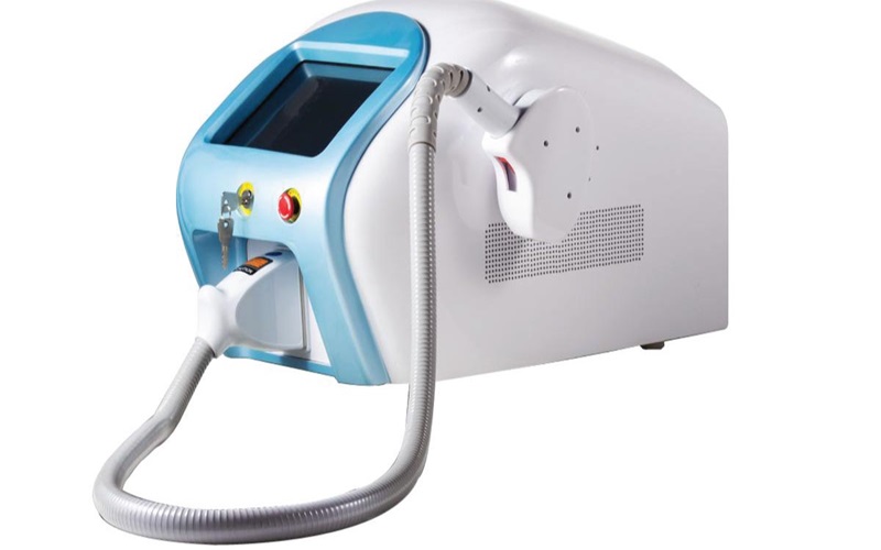 بهترین دستگاه لیزر برای پوست تیره کدام است؟ 2 لیزر دایود (Diode)