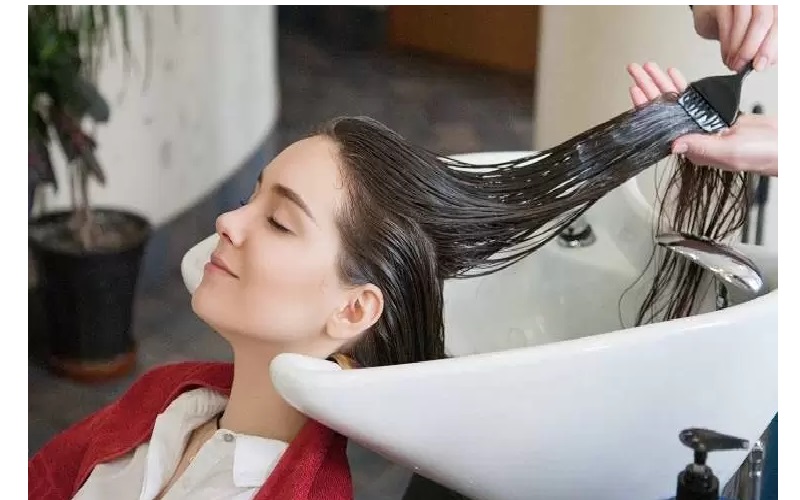 بهترین جایگزین کراتینه مو: روشها و درمانهای طبیعی برای بهبود سلامت و زیبایی مو 3 روش برزیلی برای مو