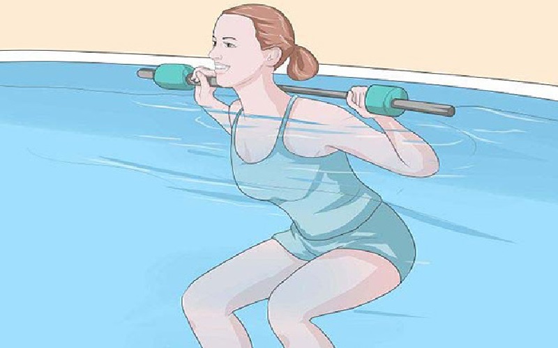 خواص آب درمانی برای لاغری: چطور آب میتواند به کاهش وزن کمک کند؟ 2 خواص آب درمانی برای لاغری