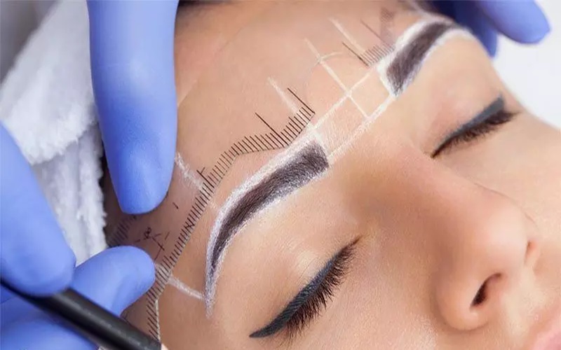 آیا کاشت ابرو نیاز به ترمیم دارد؟ (ترمیم کاشت ابرو) 1 ترمیم کاشت ابرو چیست؟