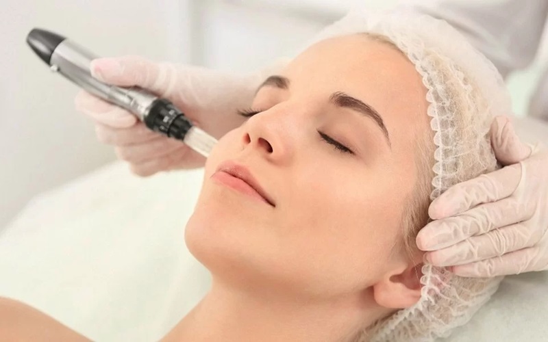 هیدرافیشیال چیست؟ + فواید و مراحل انجام آن 3 تفاوت هیدرافیشیال با سایر روشها