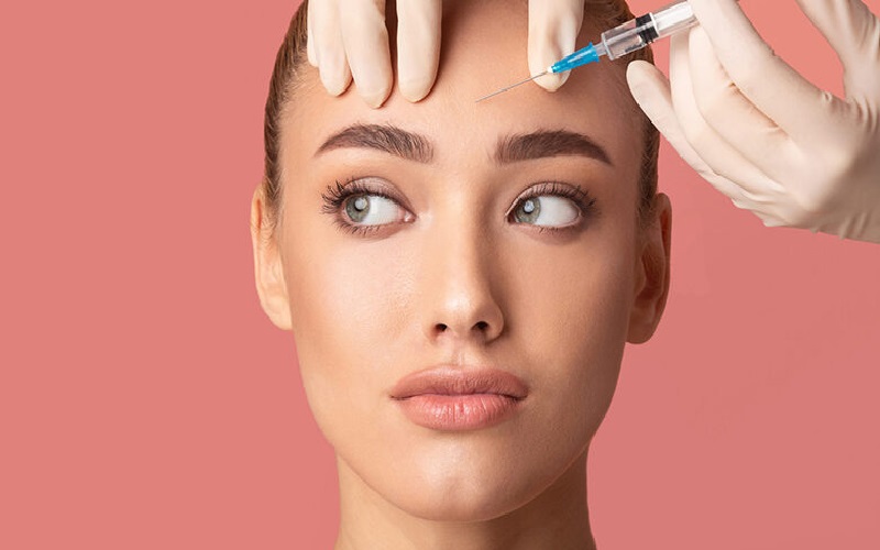 از چند سالگی باید بوتاکس کرد؟؛ همه چیز درباره بوتاکس صورت 2 نواحی رایج برای بوتاکس صورت