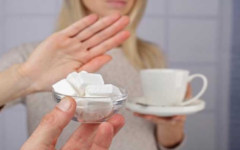 رژیم حذف قند و شکر: روش، فواید و برنامه عملی 1 اصول و پایههای رژیم حذف قند و شکر