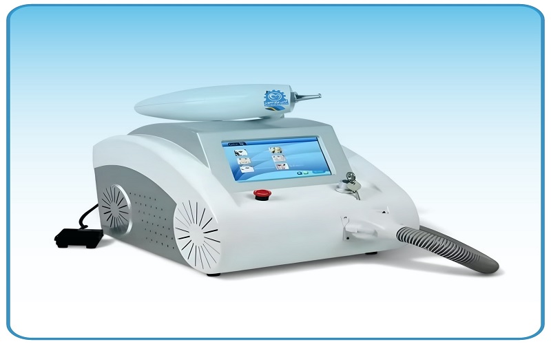 معرفی انواع لیزر کیوسوئیچ و کاربرد آن در درمان لک و ریموو تتو 1 بهترین دستگاه لیزر کیوسوئیچ